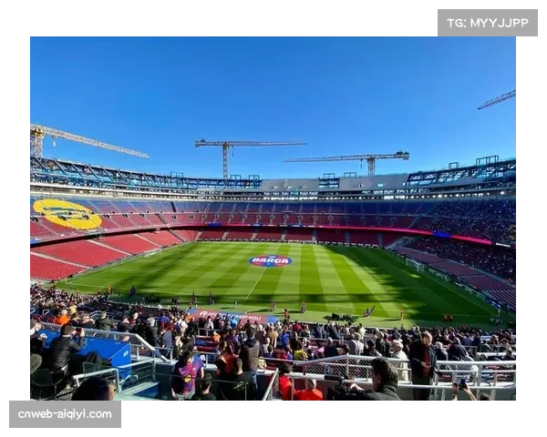 为提升观赛体验，下赛季起部分法甲球场将试点开放啤酒销售